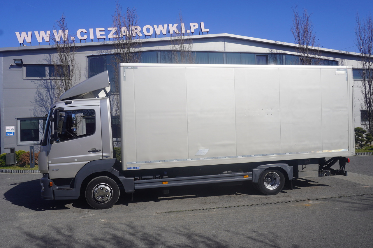 MERCEDES-BENZ Atego 818 / Box superstructure / DAUTEL tailgate 1.5T - Camion fourgon: photos 2 MERCEDES-BENZ Atego 818 / Box superstructure / DAUTEL tailgate 1.5T - Camion fourgon: photos 2