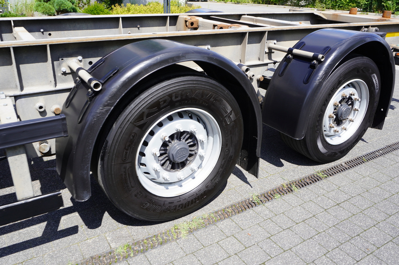 MIDLINER standard tandem - Remorque châssis: photos 3 MIDLINER standard tandem - Remorque châssis: photos 3