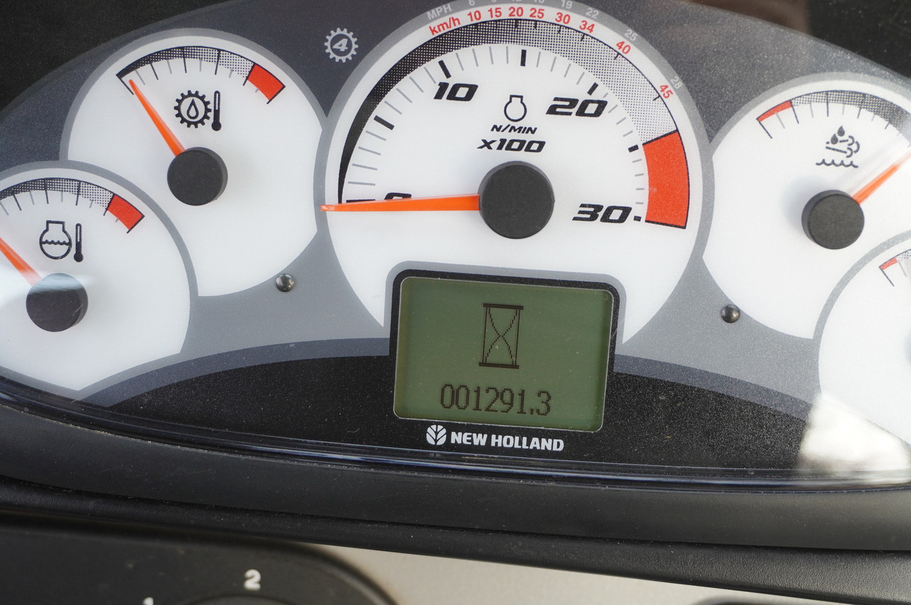 NEW HOLLAND B 115 C backhoe loader / 1000 MTH ! / 2021 - Tractopelle: photos 2 NEW HOLLAND B 115 C backhoe loader / 1000 MTH ! / 2021 - Tractopelle: photos 2