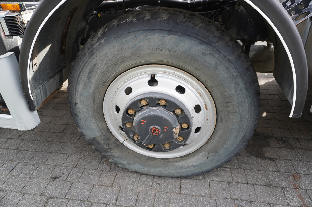 Camion benne TATRA Phoenix 8x8 Twin-Steer Quad/A dump truck / 30 tho. km: photos 15