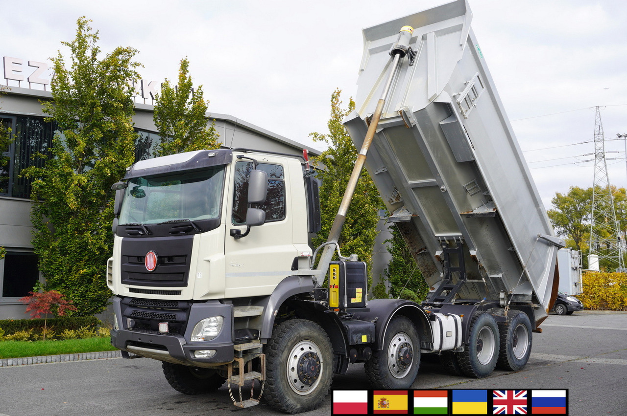 TATRA Phoenix 8x8 Twin-Steer Quad/A dump truck / 30 tho. km - Tombereau rigide: photos 1 TATRA Phoenix 8x8 Twin-Steer Quad/A dump truck / 30 tho. km - Tombereau rigide: photos 1