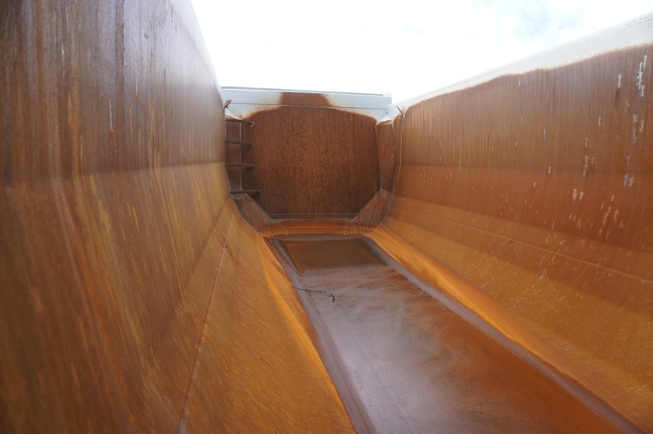 Camion benne TATRA Phoenix 8x8 Twin-Steer Quad/A dump truck / 30 tho. km: photos 19