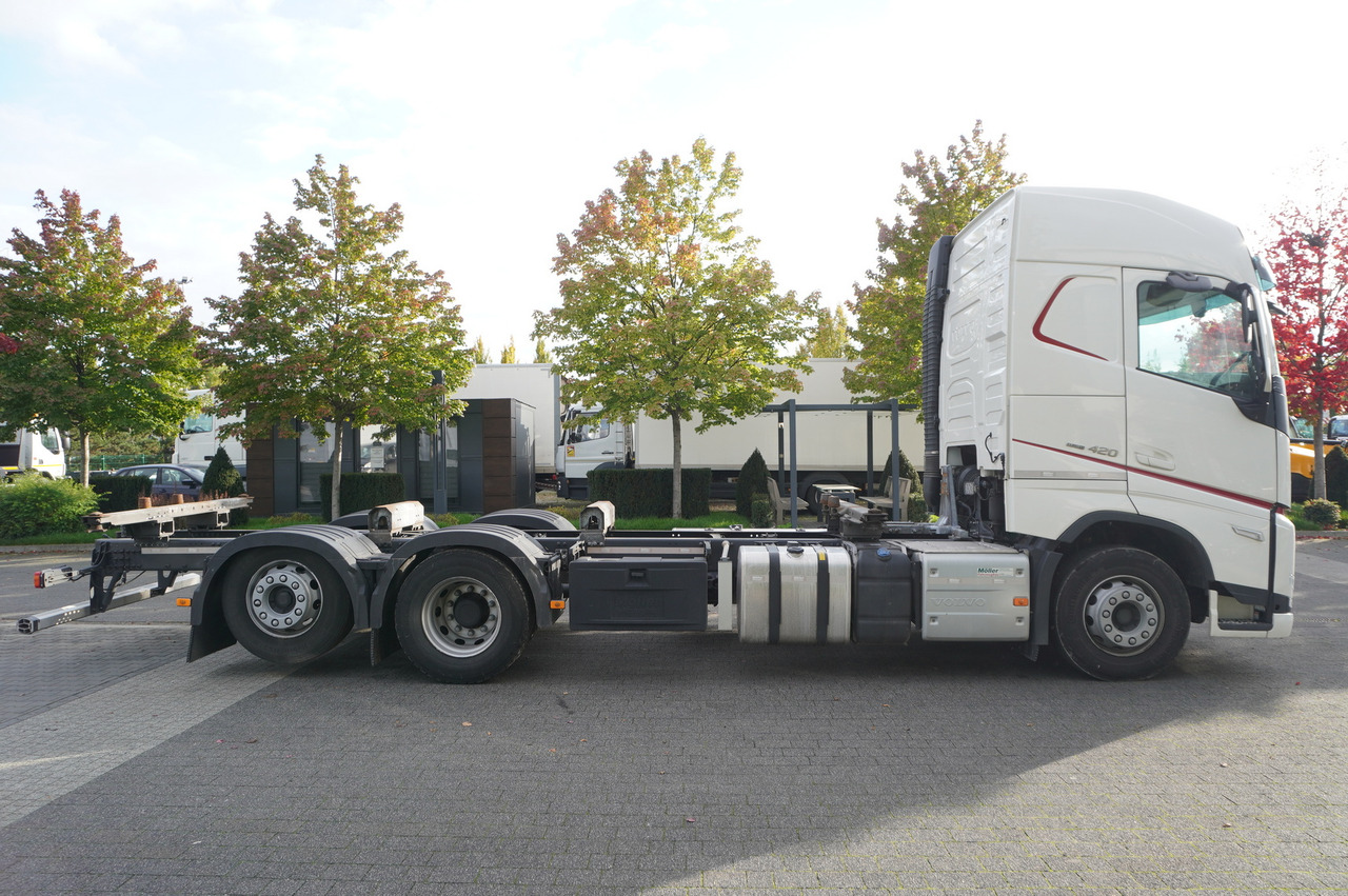 VOLVO FH 420 6x2 / BDF / 2022 - Camion porte-conteneur/ Caisse mobile: photos 4 VOLVO FH 420 6x2 / BDF / 2022 - Camion porte-conteneur/ Caisse mobile: photos 4