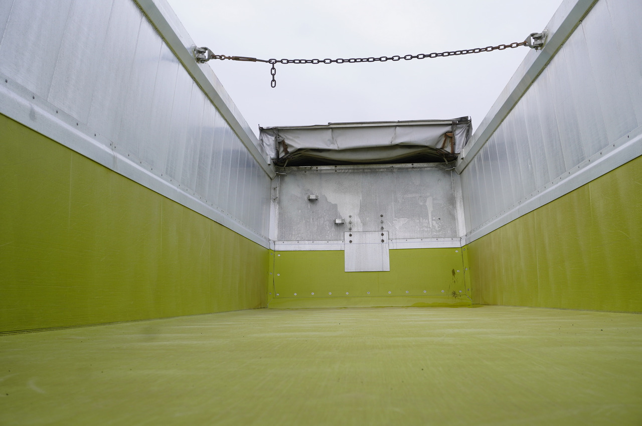 WIELTON NW-3 / weight 6.2 t / capacity 38m3 / Electrically folded roof / Teflon / 20 units, 2022 - Semi-remorque benne: photos 4 WIELTON NW-3 / weight 6.2 t / capacity 38m3 / Electrically folded roof / Teflon / 20 units, 2022 - Semi-remorque benne: photos 4