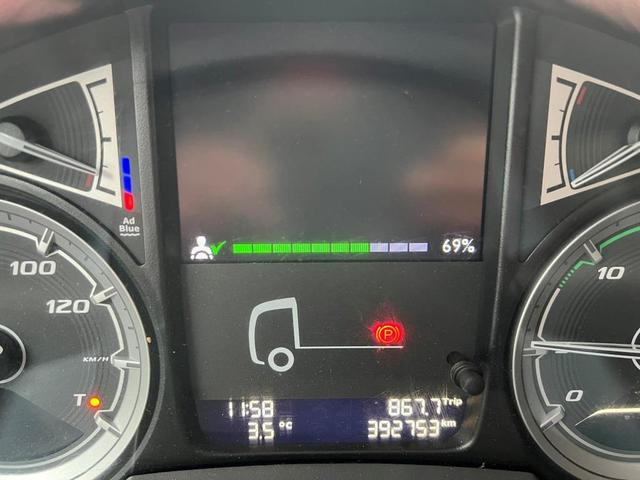 DAF XF 480 FT SSC Retarder Standklima 2xTank 1.185L - Tracteur routier: photos 4 DAF XF 480 FT SSC Retarder Standklima 2xTank 1.185L - Tracteur routier: photos 4