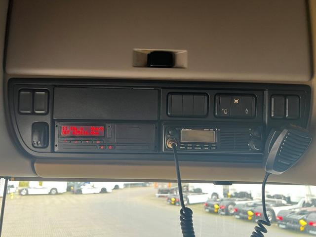 DAF XF 530 FTG SSC Intarder Lift-Lenkachse 70t zZGG - Tracteur routier: photos 5 DAF XF 530 FTG SSC Intarder Lift-Lenkachse 70t zZGG - Tracteur routier: photos 5