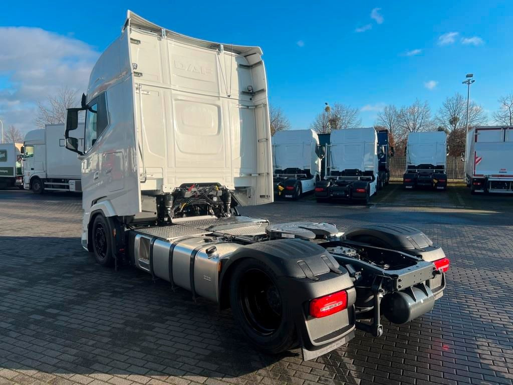 DAF XG+ 480 Low Deck, ZF Intarder, SOFORT VERFÜGBAR - Tracteur routier: photos 4 DAF XG+ 480 Low Deck, ZF Intarder, SOFORT VERFÜGBAR - Tracteur routier: photos 4