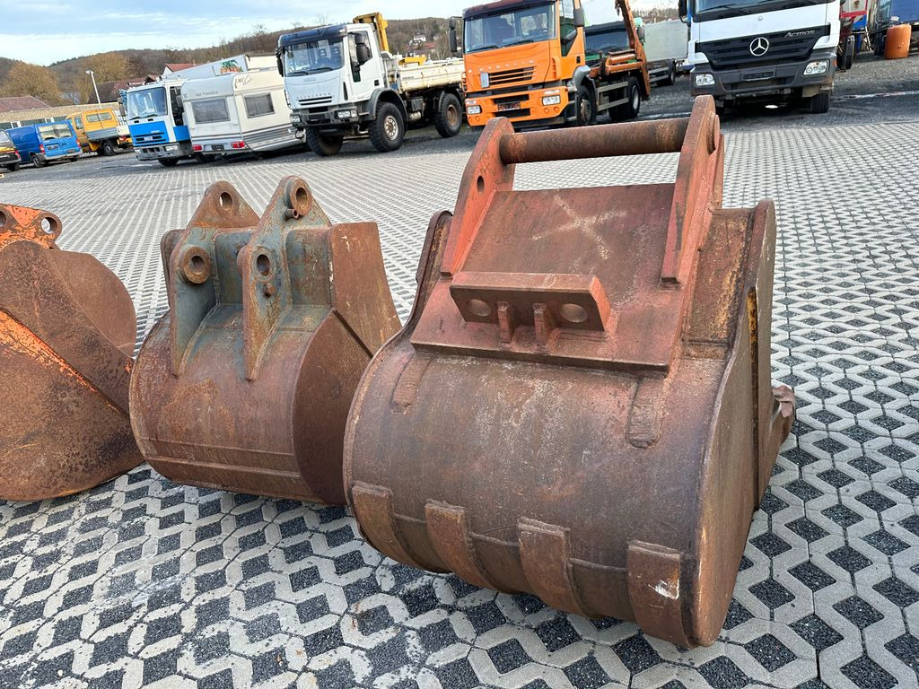 Bagger Tieflöffel 1000 mm - Godet pour pelle: photos 1 Bagger Tieflöffel 1000 mm - Godet pour pelle: photos 1