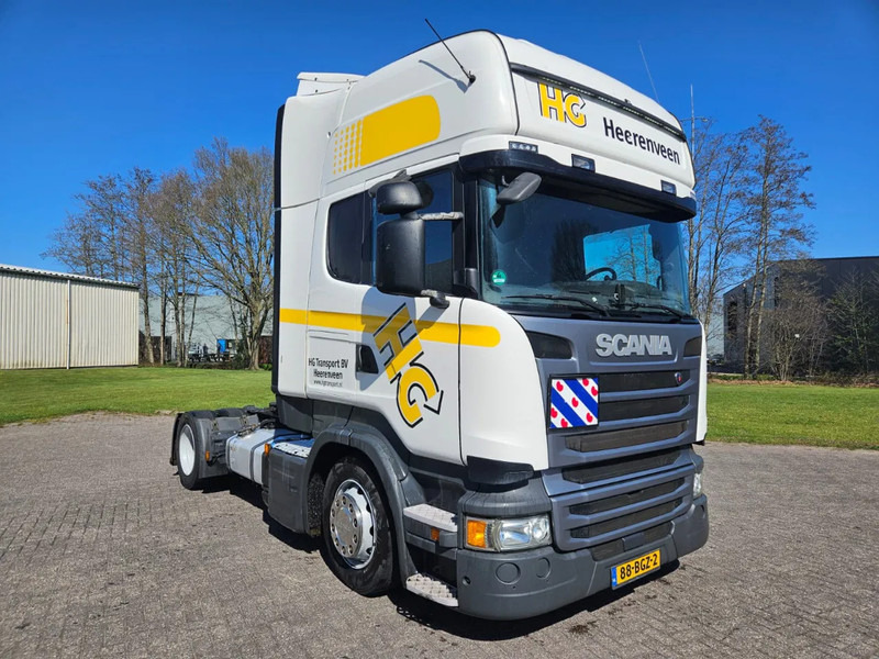 Scania R450 Retarder | King o/t Road | PTO | Hydraulics | Euro 6 | Low Deck | Mega | Smart Tacho - Tracteur routier: photos 2 Scania R450 Retarder | King o/t Road | PTO | Hydraulics | Euro 6 | Low Deck | Mega | Smart Tacho - Tracteur routier: photos 2