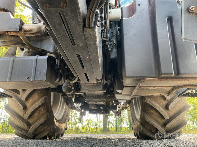 2007 Massey Ferguson 6490 Dyna-VT 4WD Tractor - Tracteur agricole: photos 5 2007 Massey Ferguson 6490 Dyna-VT 4WD Tractor - Tracteur agricole: photos 5