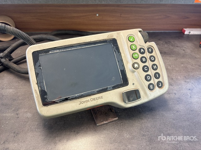 2012 John Deere 864 Premium Round Baler - Presse à balles rondes: photos 3 2012 John Deere 864 Premium Round Baler - Presse à balles rondes: photos 3