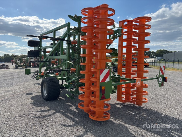 2017 Amazone Cenius 6003-2TX Cultivator - Bineuse: photos 3 2017 Amazone Cenius 6003-2TX Cultivator - Bineuse: photos 3