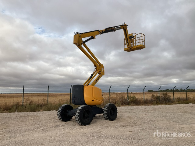 2003 Haulotte HA16PXNT 4WD Diesel Articulating Boom Lift - Nacelle articulée: photos 2 2003 Haulotte HA16PXNT 4WD Diesel Articulating Boom Lift - Nacelle articulée: photos 2