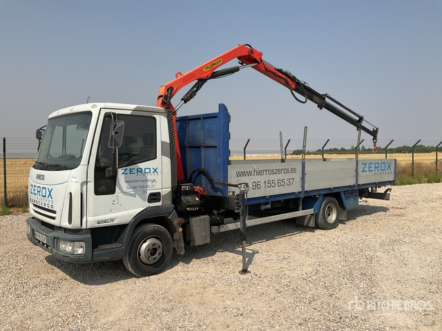 2005 Iveco Eurocargo 170 2005 Palfinger PK6500 on 4x2 Flatbed Truck with Crane - Broyeur/ Épareuse: photos 1 2005 Iveco Eurocargo 170 2005 Palfinger PK6500 on 4x2 Flatbed Truck with Crane - Broyeur/ Épareuse: photos 1