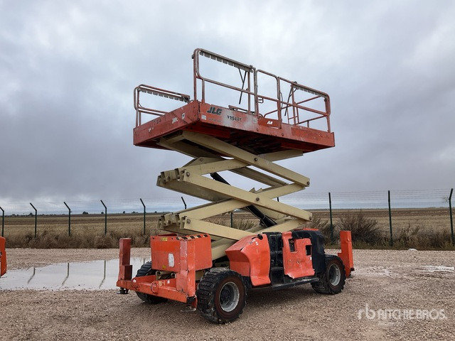 2006 JLG 3394 RT 4x4 Diesel Scissor Lift - Nacelle ciseaux: photos 1 2006 JLG 3394 RT 4x4 Diesel Scissor Lift - Nacelle ciseaux: photos 1