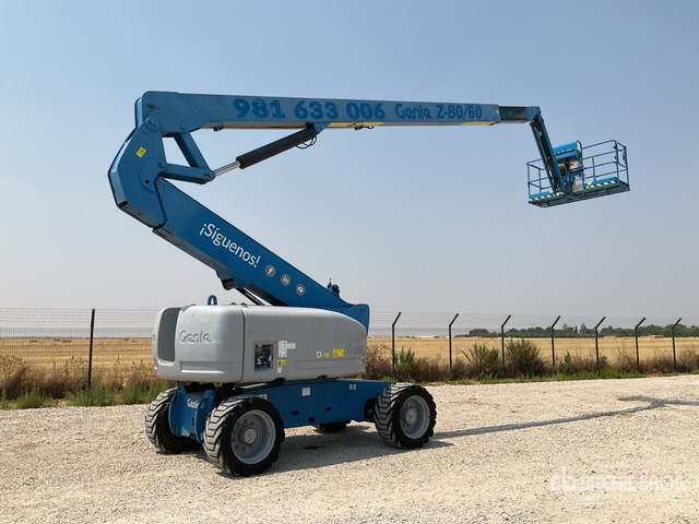 2007 Genie Z80/60 4WD Diesel Articulating Boom Lift - Nacelle articulée: photos 2 2007 Genie Z80/60 4WD Diesel Articulating Boom Lift - Nacelle articulée: photos 2