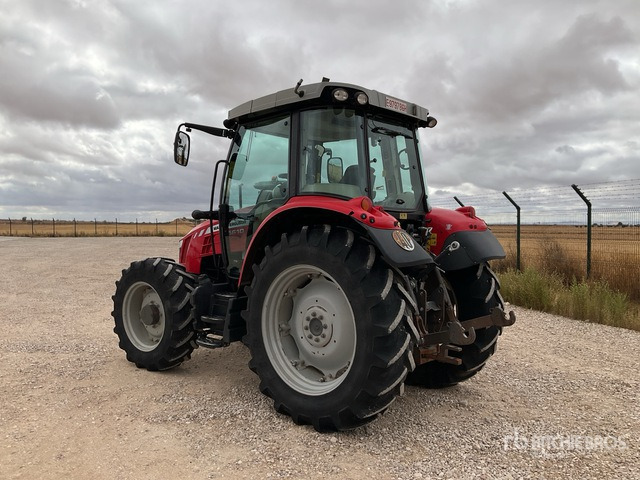 2014 Massey Ferguson MF 5610 4RM 4WD Tractor - Tracteur agricole: photos 4 2014 Massey Ferguson MF 5610 4RM 4WD Tractor - Tracteur agricole: photos 4