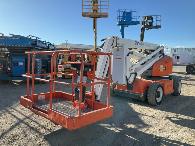 2015 Snorkel A46JE 2WD Electric Articulating Boom Lift - Nacelle articulée: photos 4 2015 Snorkel A46JE 2WD Electric Articulating Boom Lift - Nacelle articulée: photos 4