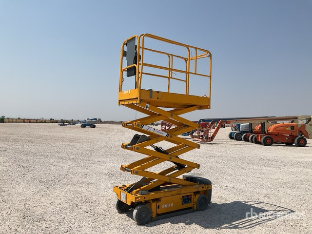 2016 Haulotte Optimum 8 Electric Scissor Lift - Nacelle ciseaux: photos 2 2016 Haulotte Optimum 8 Electric Scissor Lift - Nacelle ciseaux: photos 2