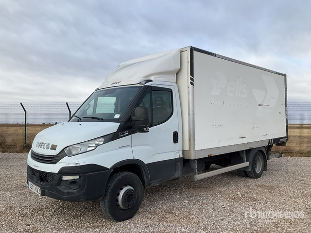 2019 Iveco Daily 70C18 4x2 Van Truck - Camion fourgon: photos 1 2019 Iveco Daily 70C18 4x2 Van Truck - Camion fourgon: photos 1