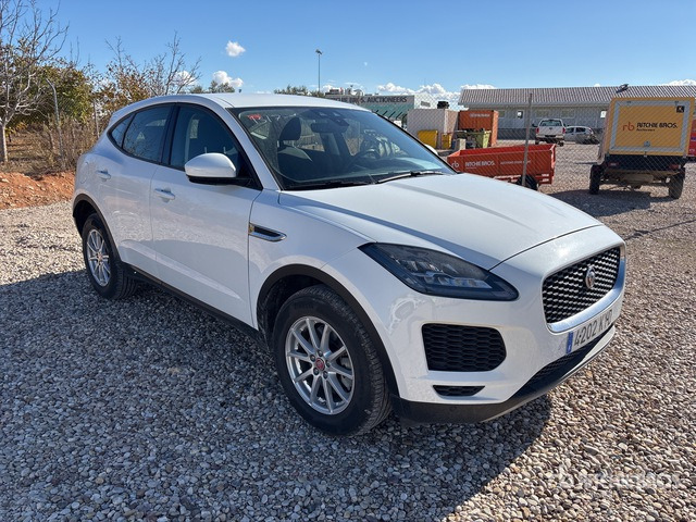 2019 Jaguar E Pace SUV - SUV: photos 3 2019 Jaguar E Pace SUV - SUV: photos 3