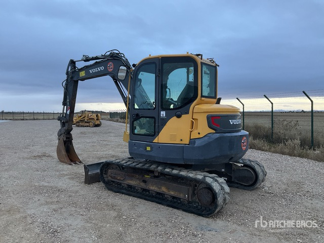 2019 Volvo ECR88D Tracked Excavator - Pelle sur chenille: photos 3 2019 Volvo ECR88D Tracked Excavator - Pelle sur chenille: photos 3