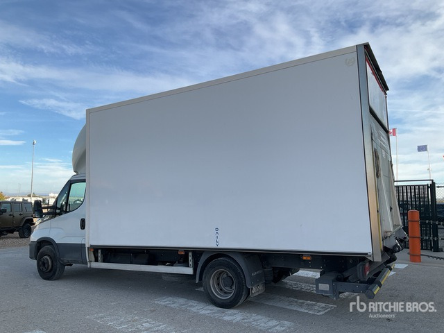 2020 Iveco Daily 70C18 4x2 Van Truck - Camion fourgon: photos 2 2020 Iveco Daily 70C18 4x2 Van Truck - Camion fourgon: photos 2