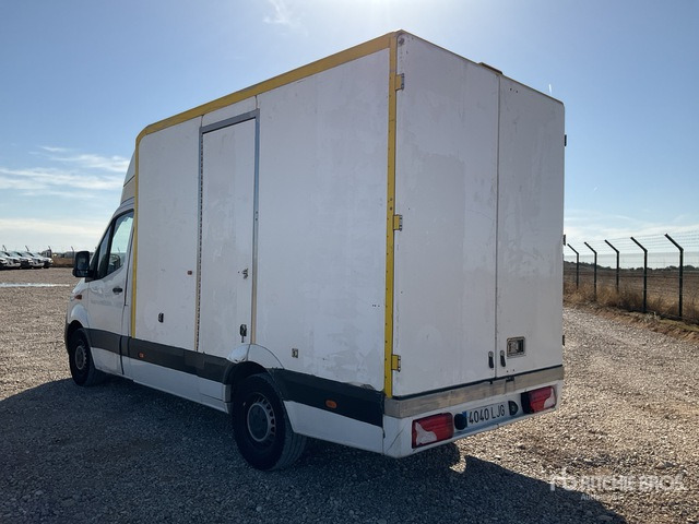 2020 Mercedes-Benz Sprinter 4x2 Refrigerated Truck - Camion frigorifique: photos 3 2020 Mercedes-Benz Sprinter 4x2 Refrigerated Truck - Camion frigorifique: photos 3