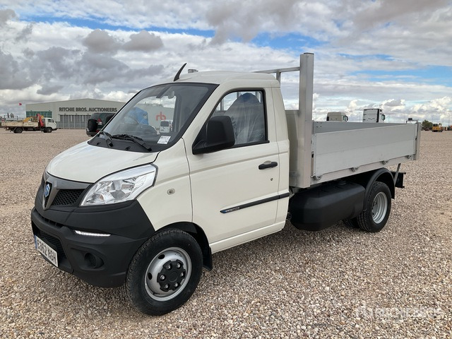 2021 Piaggio Porter NP6 4x2 (Unused) Flatbed Truck - Camion plateau: photos 2 2021 Piaggio Porter NP6 4x2 (Unused) Flatbed Truck - Camion plateau: photos 2