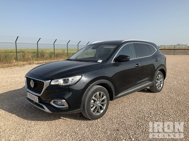 2023 MG HS SUV - SUV: photos 1 2023 MG HS SUV - SUV: photos 1