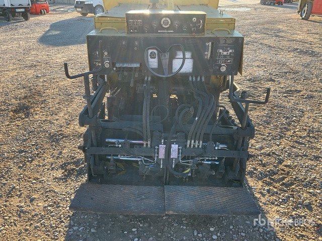 Ingersoll Rand 340T Asphalt Paver - Finisseur: photos 4 Ingersoll Rand 340T Asphalt Paver - Finisseur: photos 4