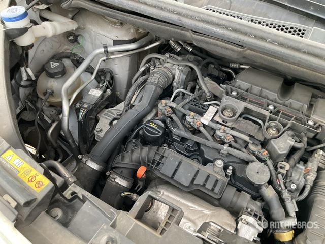 Véhicule utilitaire 2021 Peugeot Partner Cargo Van: photos 6