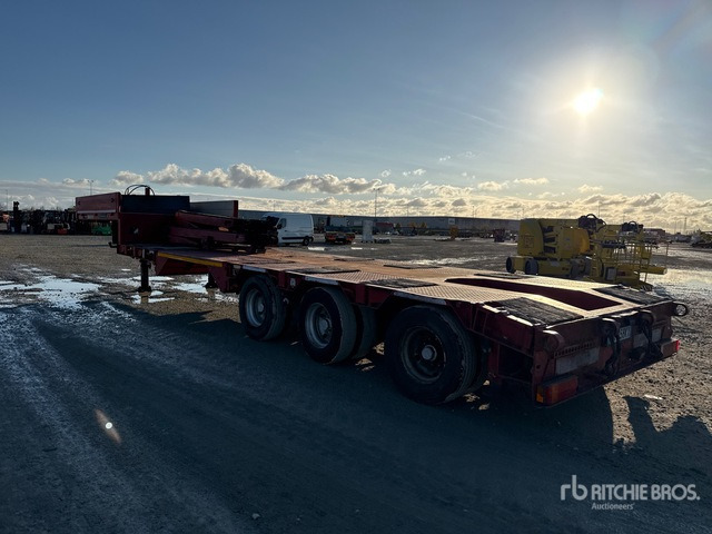 2001 Goldhofer STZ L3 Extendable Flatbed Trailer - Remorque plateau: photos 3 2001 Goldhofer STZ L3 Extendable Flatbed Trailer - Remorque plateau: photos 3
