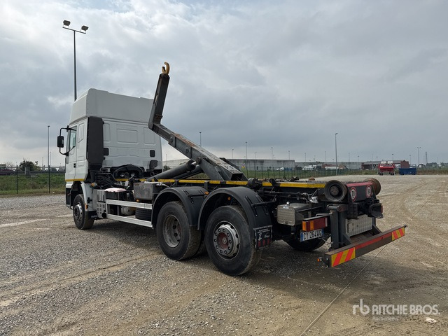 2001 Iveco Eurostar 260E40 6x2 Sleeper Roll-Off Truck - Camion ampliroll: photos 3 2001 Iveco Eurostar 260E40 6x2 Sleeper Roll-Off Truck - Camion ampliroll: photos 3