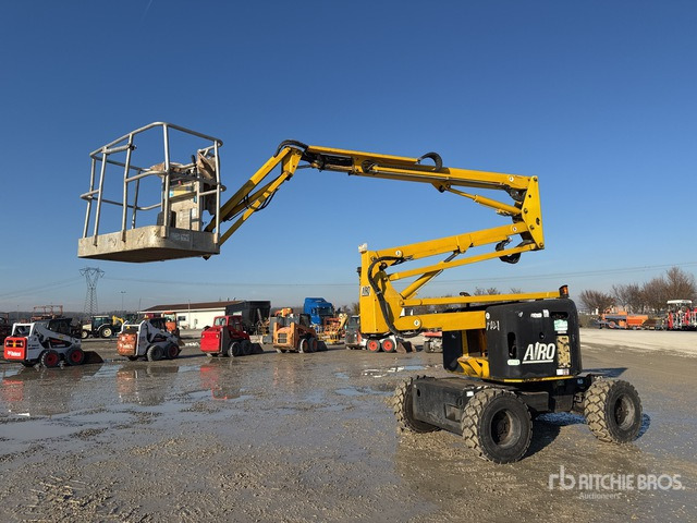 2007 Airo SG1400J Articulating Boom Lift - Nacelle articulée: photos 1 2007 Airo SG1400J Articulating Boom Lift - Nacelle articulée: photos 1