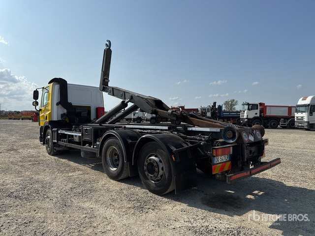 2007 DAF CF85 6x2 Roll-Off Truck - Camion ampliroll: photos 3 2007 DAF CF85 6x2 Roll-Off Truck - Camion ampliroll: photos 3