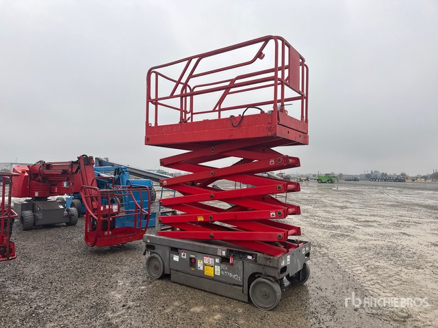 2008 Haulotte Compact 12 Scissor Lift - Nacelle ciseaux: photos 1 2008 Haulotte Compact 12 Scissor Lift - Nacelle ciseaux: photos 1