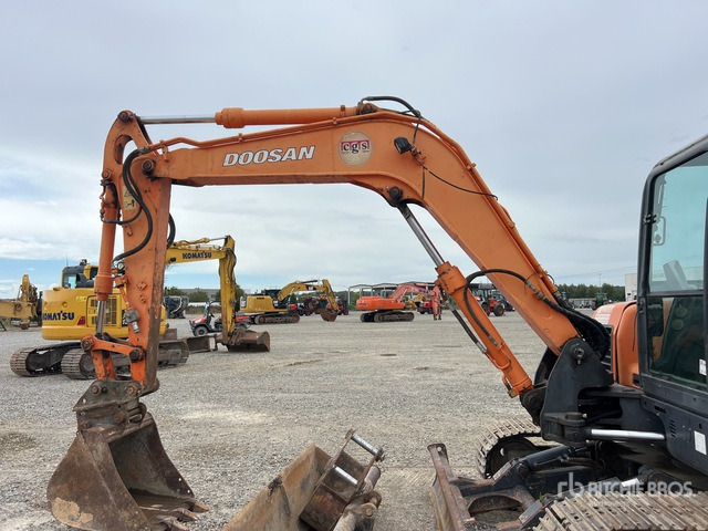 2009 Doosan DX80R Escavatore cingolato - Pelle sur chenille: photos 5 2009 Doosan DX80R Escavatore cingolato - Pelle sur chenille: photos 5