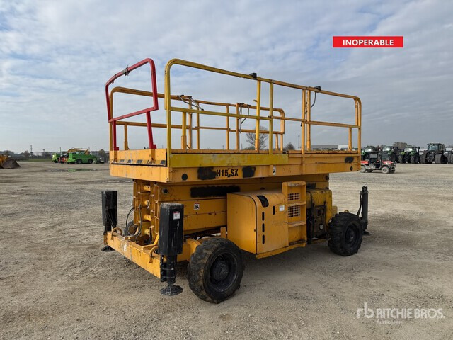 2009 Haulotte H15SX (Inoperable) Scissor Lift - Nacelle ciseaux: photos 3 2009 Haulotte H15SX (Inoperable) Scissor Lift - Nacelle ciseaux: photos 3
