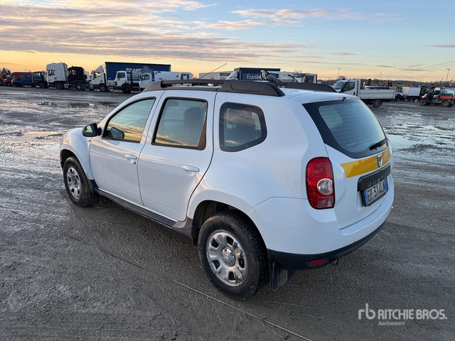 2012 DACIA DUSTER AWD SUV - SUV: photos 2 2012 DACIA DUSTER AWD SUV - SUV: photos 2