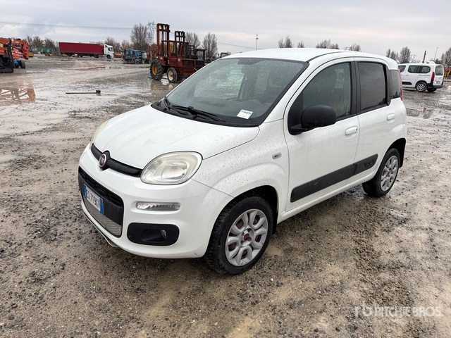 2013 Fiat Panda Van Truck - Camion fourgon: photos 1 2013 Fiat Panda Van Truck - Camion fourgon: photos 1