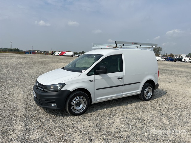 2017 Volkswagen Caddy 2.0 TDI 122CV 4MOTION VAN E6 Van Truck - Fourgonnette: photos 3 2017 Volkswagen Caddy 2.0 TDI 122CV 4MOTION VAN E6 Van Truck - Fourgonnette: photos 3