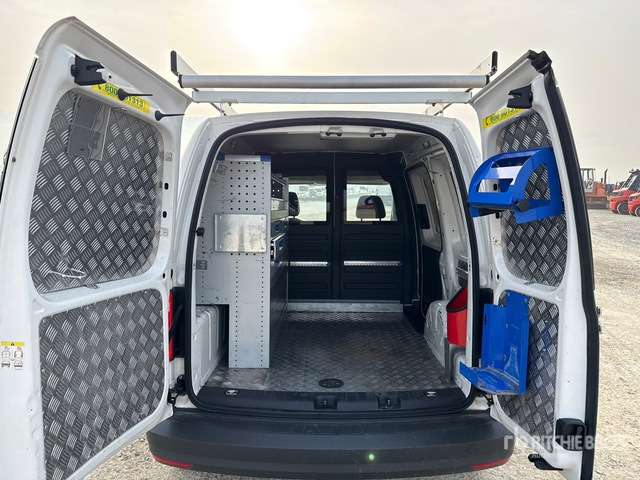 2017 Volkswagen Caddy Van Truck - Camion fourgon: photos 4 2017 Volkswagen Caddy Van Truck - Camion fourgon: photos 4