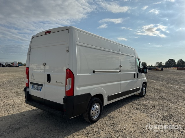 2018 Citroen Jumper 33 2.0BLUEHDI L3H2 130CV Van Truck - Fourgon utilitaire: photos 4 2018 Citroen Jumper 33 2.0BLUEHDI L3H2 130CV Van Truck - Fourgon utilitaire: photos 4
