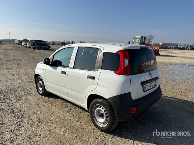 2018 Fiat Panda 1.2 69CV VAN EURO 6DT POP Van Truck - Camion fourgon: photos 3 2018 Fiat Panda 1.2 69CV VAN EURO 6DT POP Van Truck - Camion fourgon: photos 3