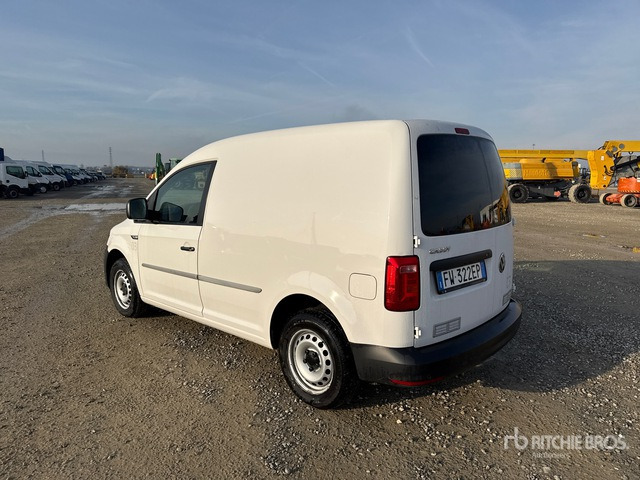 2019 Volkswagen Caddy 2.0 TDI 102CV BUSINESS Van Truck - Camion fourgon: photos 2 2019 Volkswagen Caddy 2.0 TDI 102CV BUSINESS Van Truck - Camion fourgon: photos 2