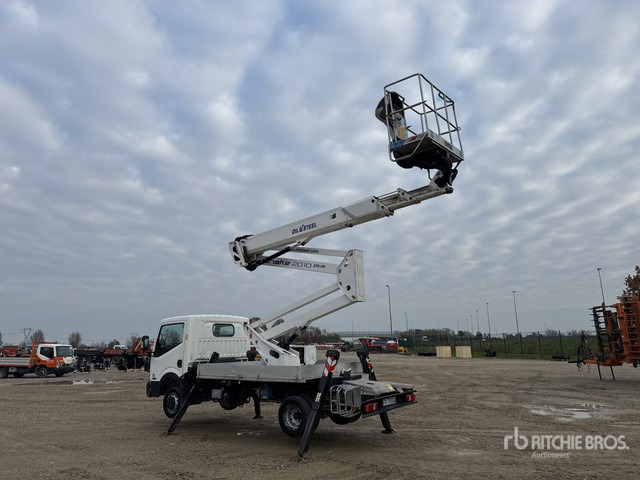 2020 Nissan Cabstar 35.13 2020 Oil&Steel Snake 2010 Plus ... Bucket Truck - Camion avec nacelle: photos 2 2020 Nissan Cabstar 35.13 2020 Oil&Steel Snake 2010 Plus ... Bucket Truck - Camion avec nacelle: photos 2
