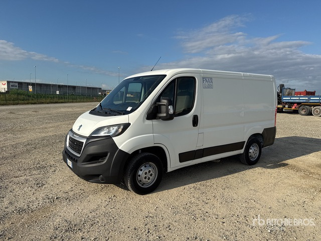 2020 Peugeot Boxer 2.2HDI L1H1 Refrigerated Truck - Fourgonnette: photos 2 2020 Peugeot Boxer 2.2HDI L1H1 Refrigerated Truck - Fourgonnette: photos 2