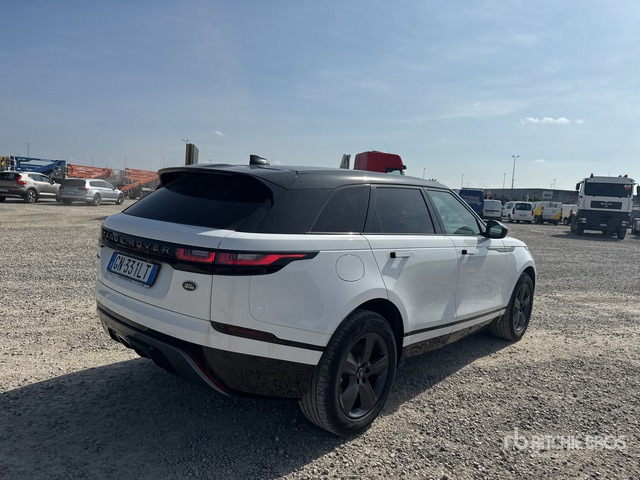 2023 Land Rover Velar 2.0 D I4 204 R-DYNAMIC S 4WD AUTO SUV - SUV: photos 3 2023 Land Rover Velar 2.0 D I4 204 R-DYNAMIC S 4WD AUTO SUV - SUV: photos 3