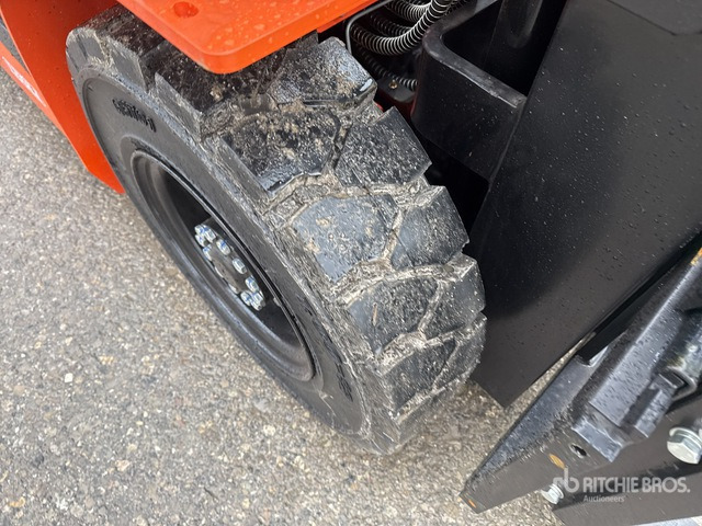 Chariot élévateur 2025 Lugli D25L2 2500 kg (Unused) Forklift: photos 6 Chariot élévateur 2025 Lugli D25L2 2500 kg (Unused) Forklift: photos 6